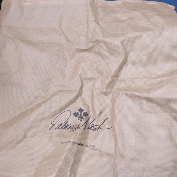 Patricia Nash Cavo tote - Picture 7 of 15